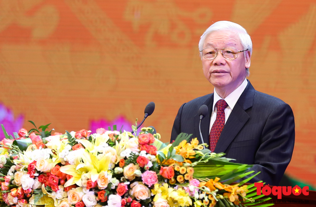 Kỷ niệm trọng thể 100 năm Cách mạng Tháng Mười Nga