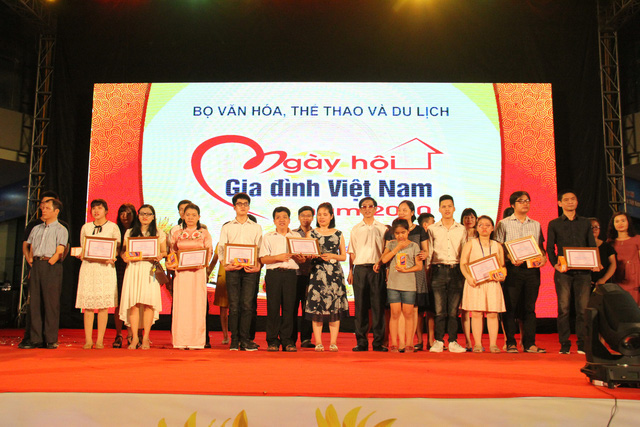 Hỗ trợ cho người khiếm thị học tập suốt đời