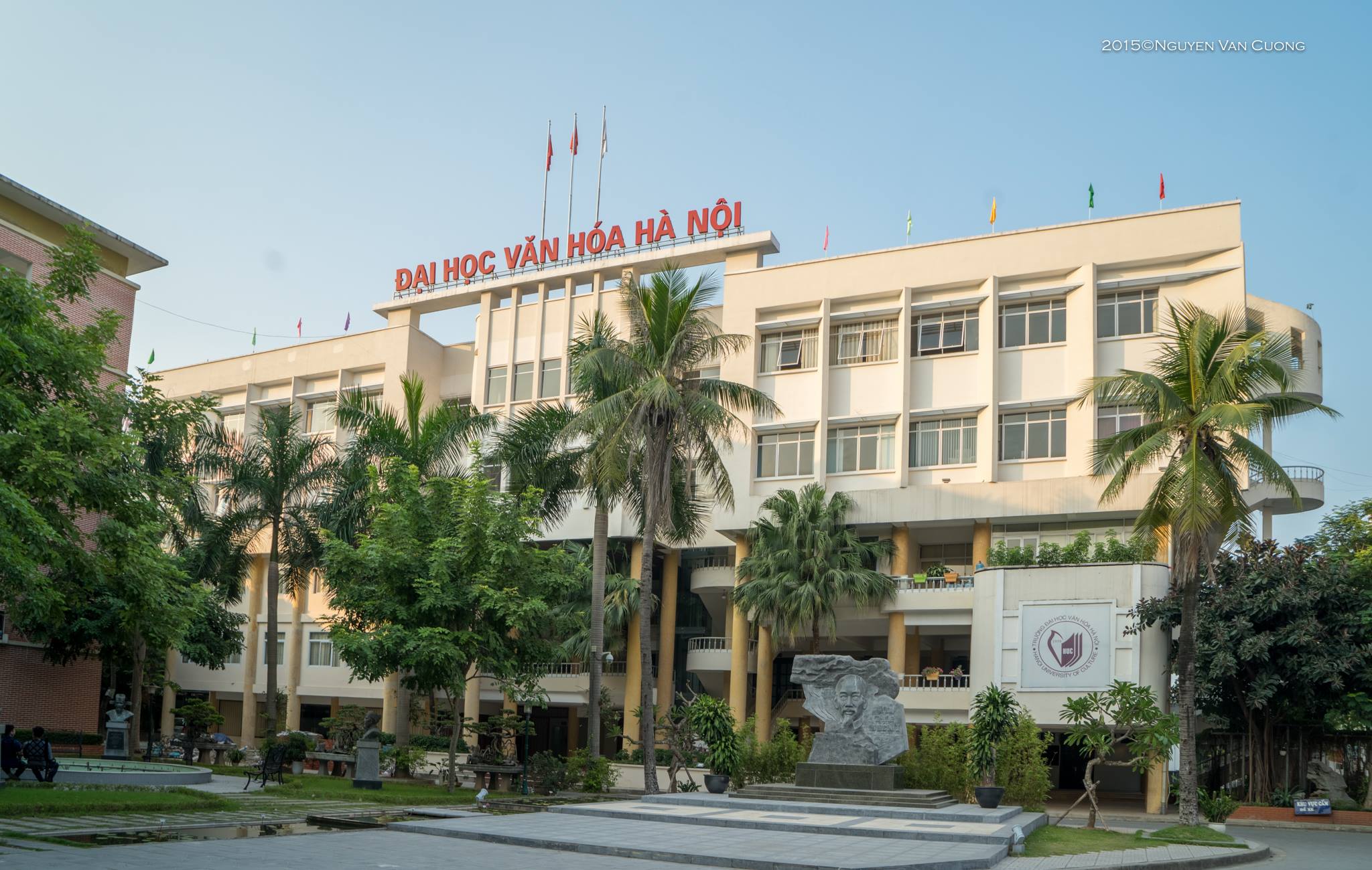 Bộ trưởng Bộ VHTTDL Nguyễn Ngọc Thiện làm việc với Trường Đại học Văn hóa Hà Nội
