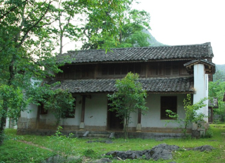 Đề nghị thỏa thuận xây dựng nhà ở trong khu vực II di tích nhà Vương