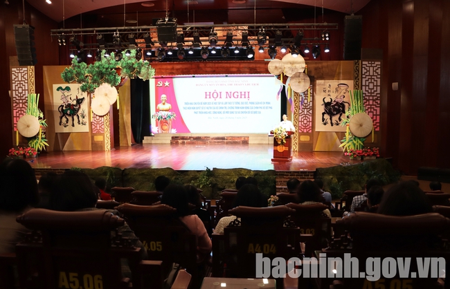 Sở VHTTDL Bắc Ninh học tập, quán triệt thực hiện Nghị quyết số 57-NQ/TW của Bộ Chính trị về đột phá phát triển khoa học, công nghệ, đổi mới sáng tạo và chuyển đổi số quốc gia