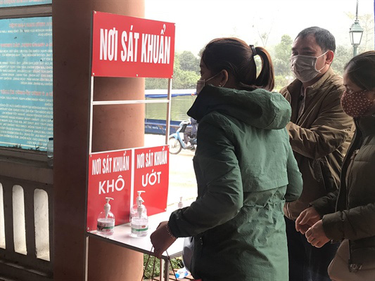 Bộ VHTTDL kiểm tra công tác giảm quy mô lễ hội tại Chùa Hương: Chuyển biến tích cực trong triển khai các biện pháp phòng chống dịch do virus Corona