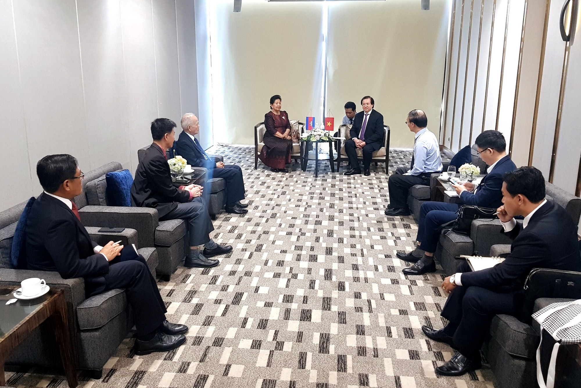 Thứ trưởng Tạ Quang Đông tiếp Quốc Vụ khanh Bộ Văn hóa và Nghệ thuật Campuchia