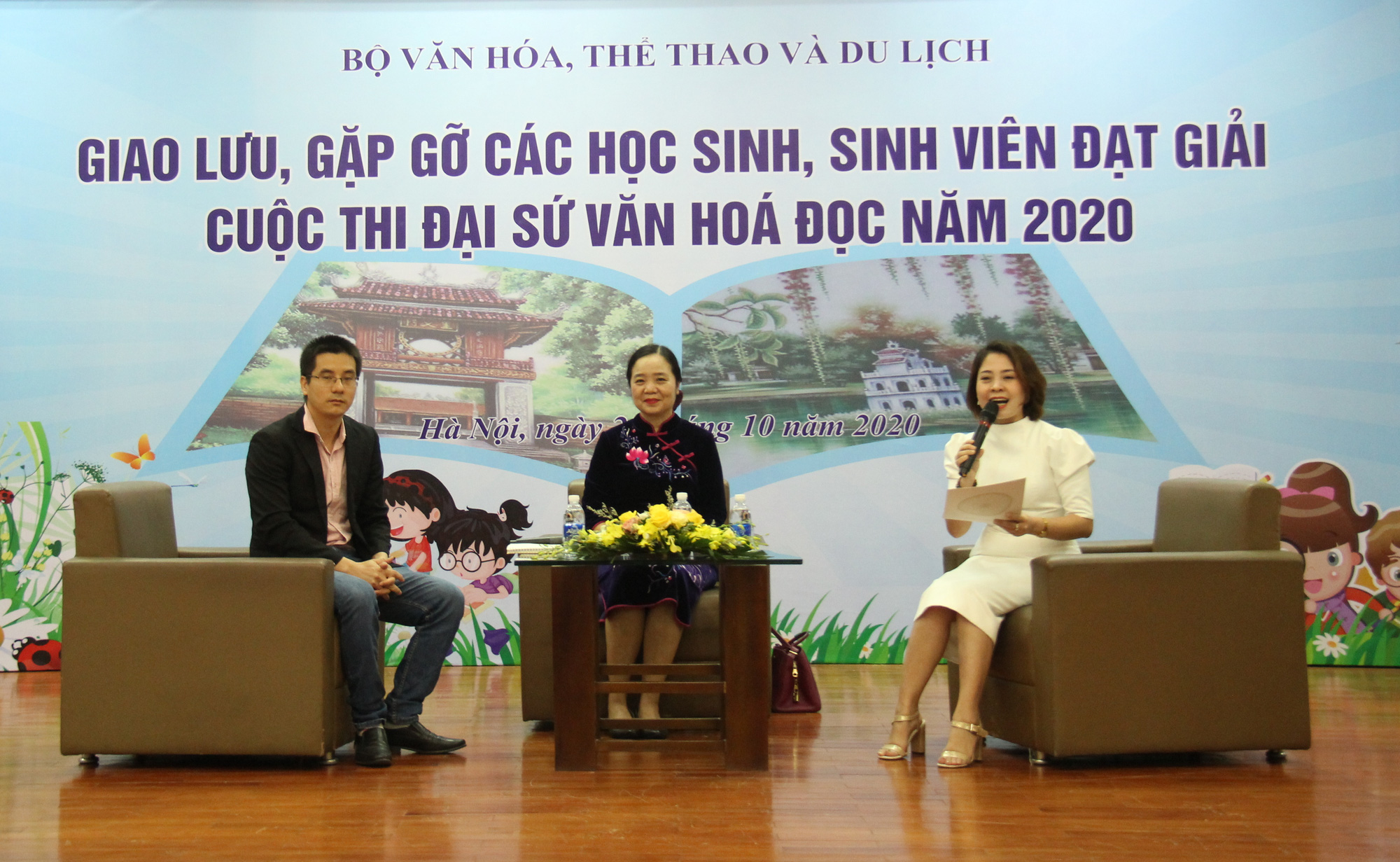 Góp phần lan tỏa tình yêu sách trong mỗi gia đình, nhà trường và cộng đồng