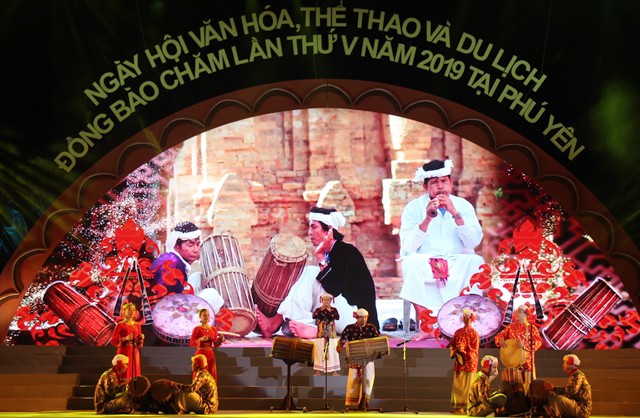 Bế mạc Ngày hội Văn hóa, Thể thao và Du lịch đồng bào Chăm lần thứ V