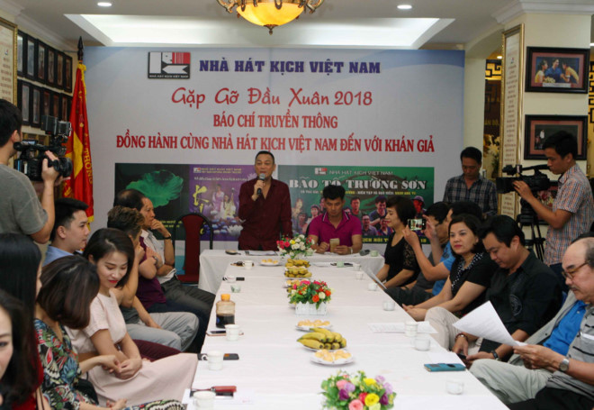 Nhà hát Kịch Việt Nam mời NSND Hoàng Dũng dựng kịch Lưu Quang Vũ