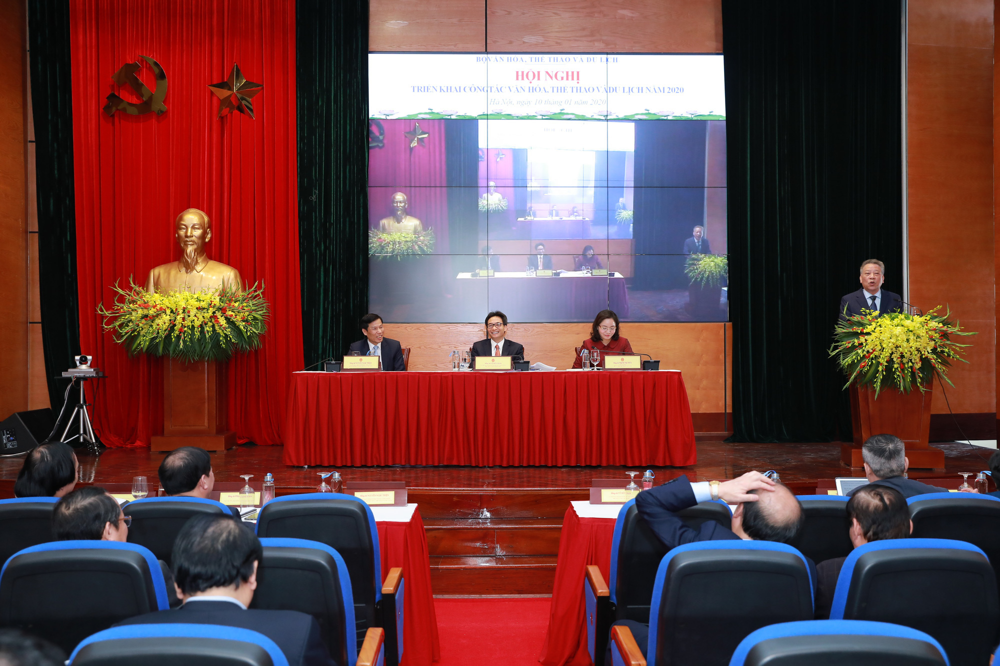 Bộ VHTTDL phát huy thành tích đạt được, phấn đấu hoàn thành các nhiệm vụ trọng tâm năm 2020