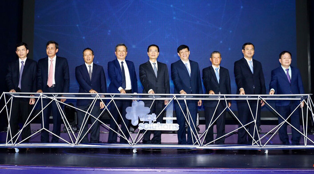Bộ trưởng Nguyễn Mạnh Hùng: Tìm kiếm giải pháp chuyển đổi số quốc gia để thay đổi thứ hạng Việt Nam