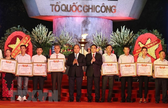 Hình ảnh hoạt động nổi bật của Lãnh đạo Đảng, Nhà nước tuần qua