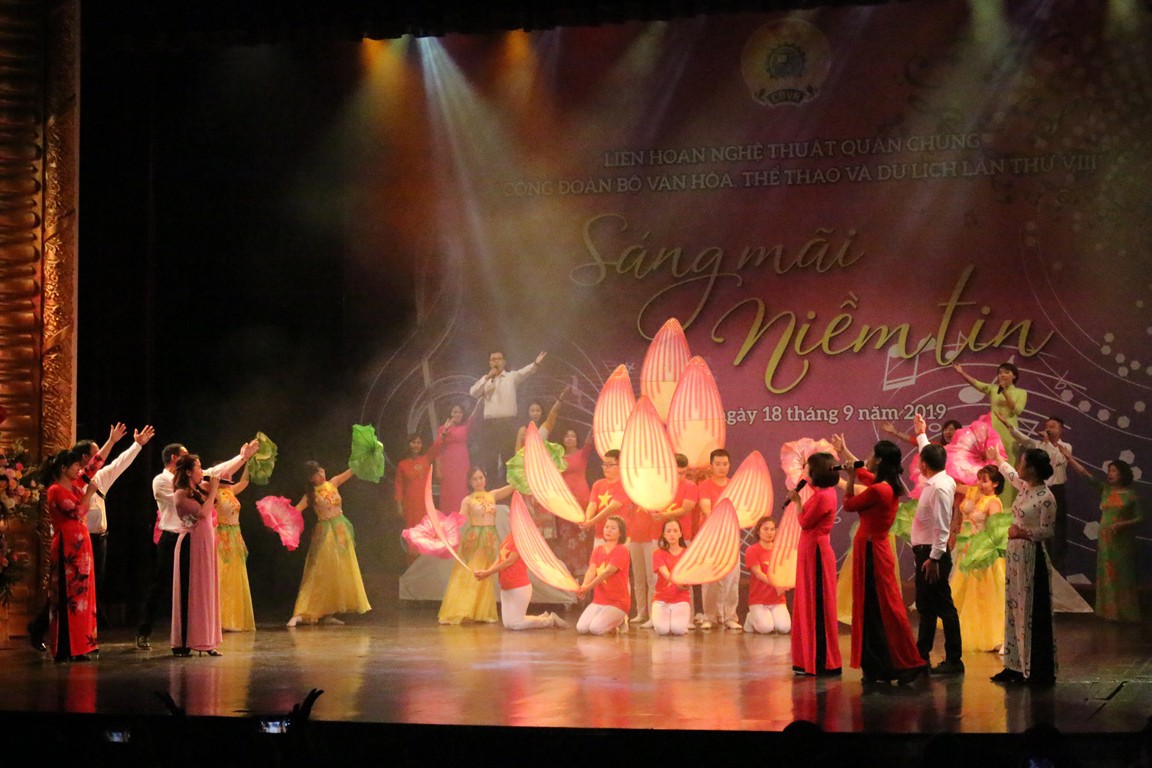 Liên hoan Nghệ thuật quần chúng Công đoàn Bộ lần thứ VIII 