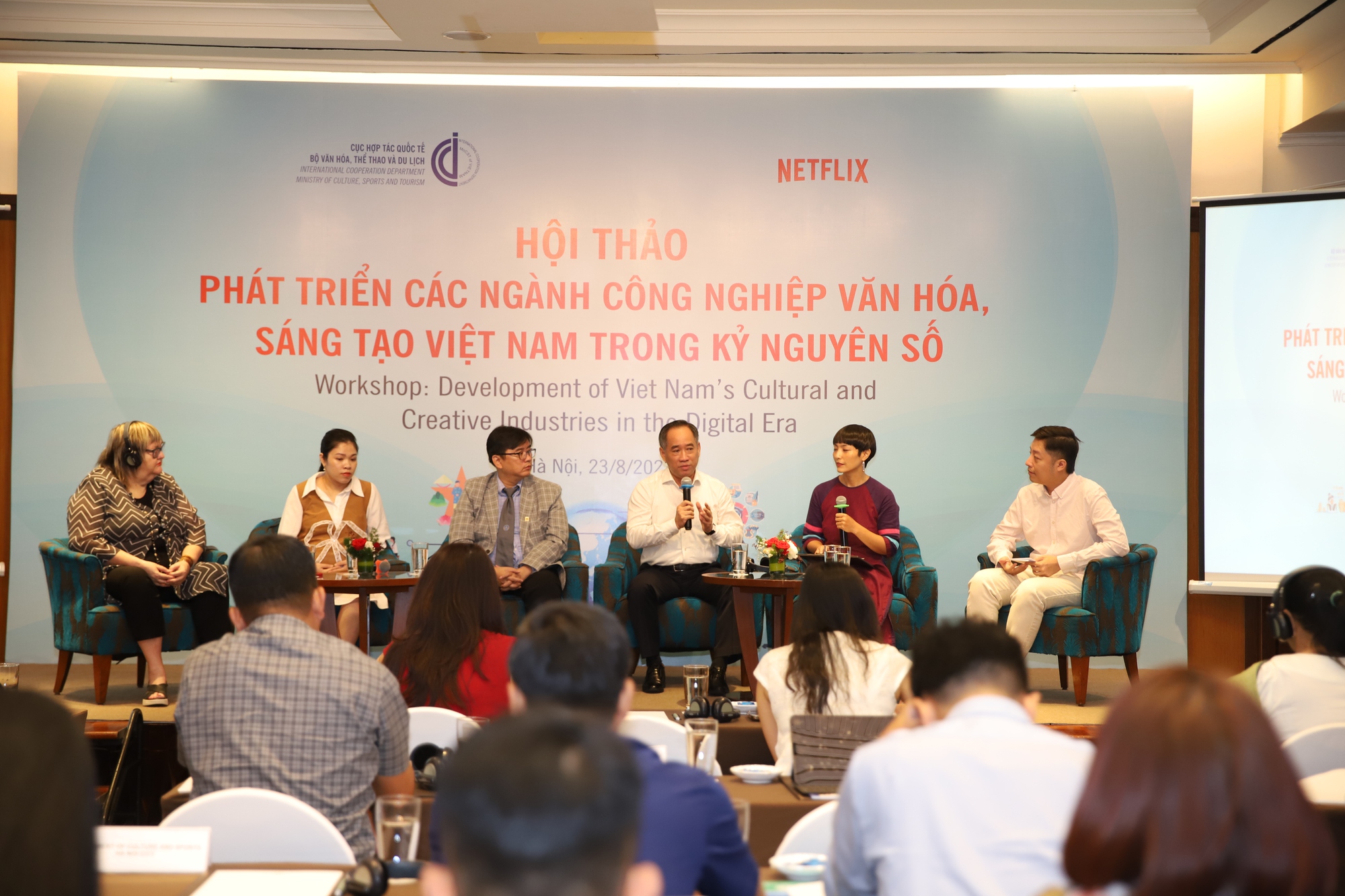 Môi trường số vừa là thách thức, vừa là cơ hội lớn để các ngành công nghiệp văn hóa, sáng tạo Việt Nam tiếp cận với thế giới