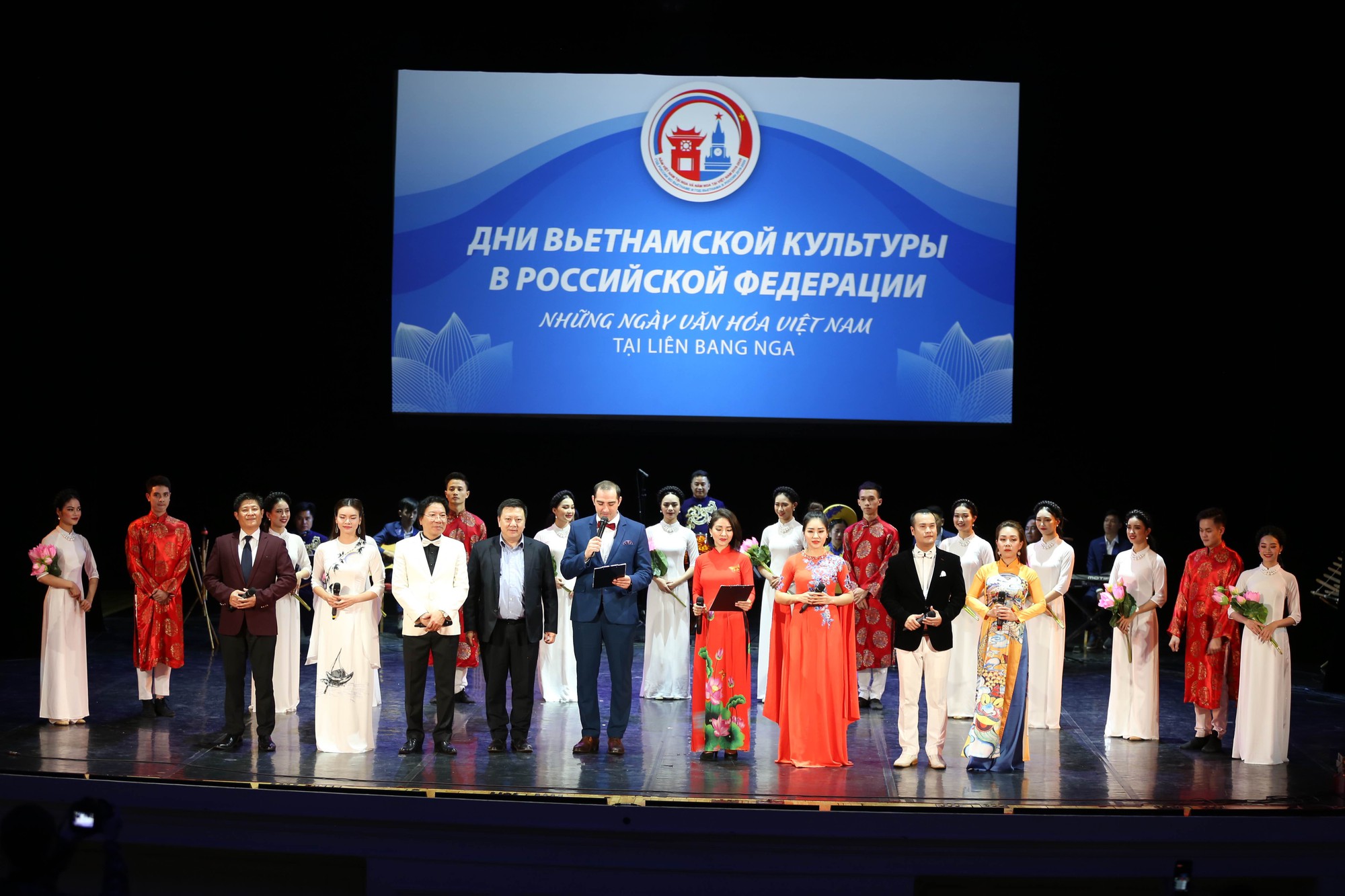 Nghệ thuật Việt Nam tiếp tục toả sáng tại Cố đô St.Petersburg, Liên bang Nga