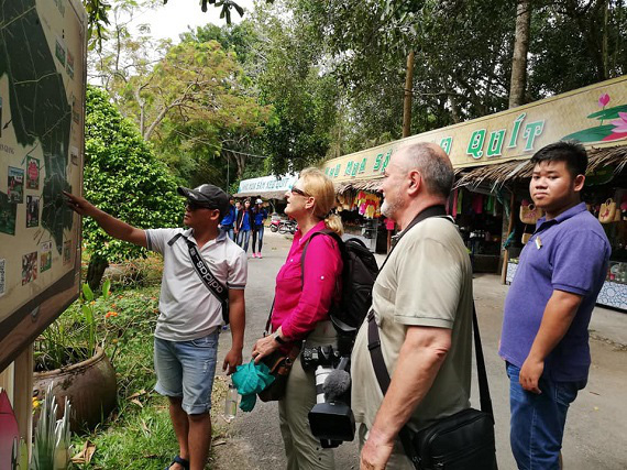 Thủ tướng yêu cầu xử lý nghiêm mọi hành vi kỳ thị du khách nước ngoài
