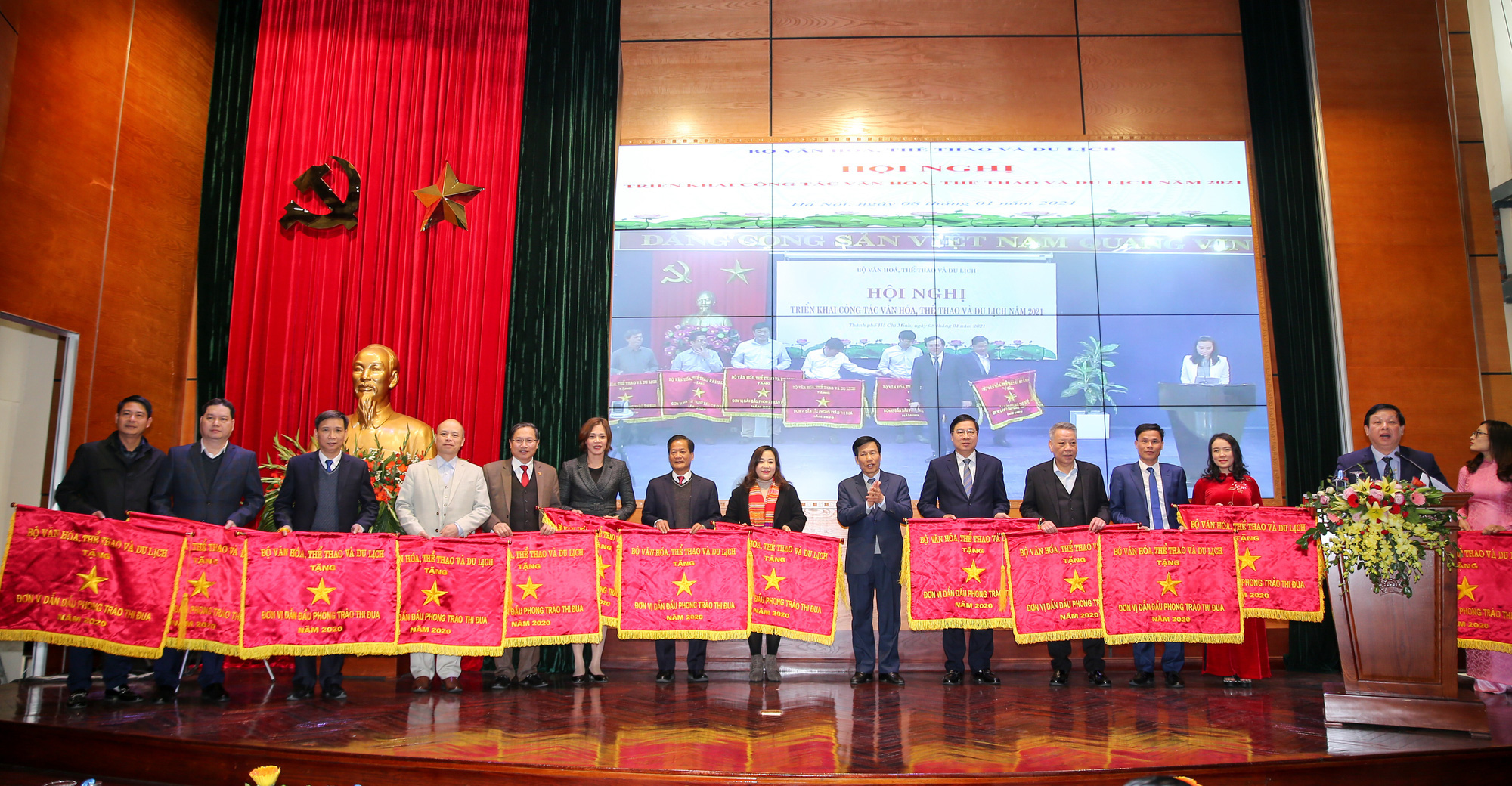 Bộ VHTTDL phát động phong trào thi đua yêu nước năm 2021 với 8 nội dung lớn