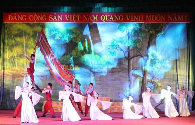 Khơi dậy tình yêu biển đảo trong cán bộ, chiến sĩ và người dân nơi miền biên ải