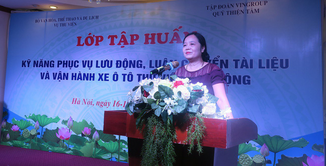 Tập huấn kỹ năng phục vụ lưu động, luân chuyển tài liệu và vận hành xe ô tô lưu động thư viện