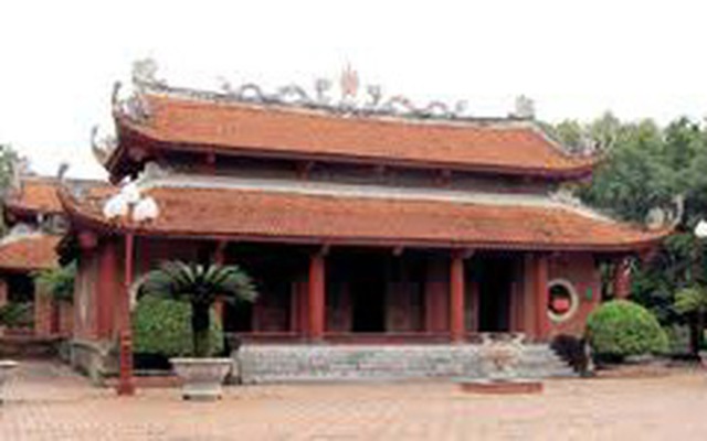 Trả lời kiến nghị của cử tri tỉnh Quảng Ninh về đề nghị có văn bản hướng dẫn việc thu, chi các khoản tiền và hiện vật được phật tử, nhân dân và các tổ chức đóng góp vào các Chùa, cơ sở thờ tự