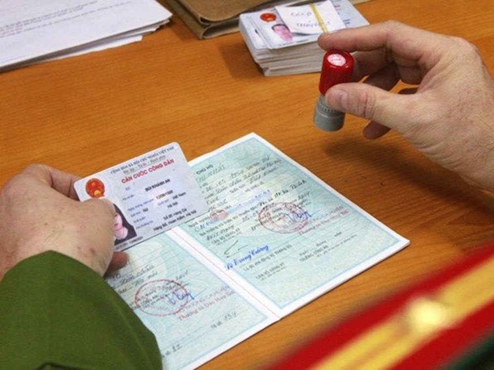 Thủ tướng yêu cầu Bộ Công an báo cáo về đề xuất lùi thời hạn khai thác CSDL quốc gia về dân cư