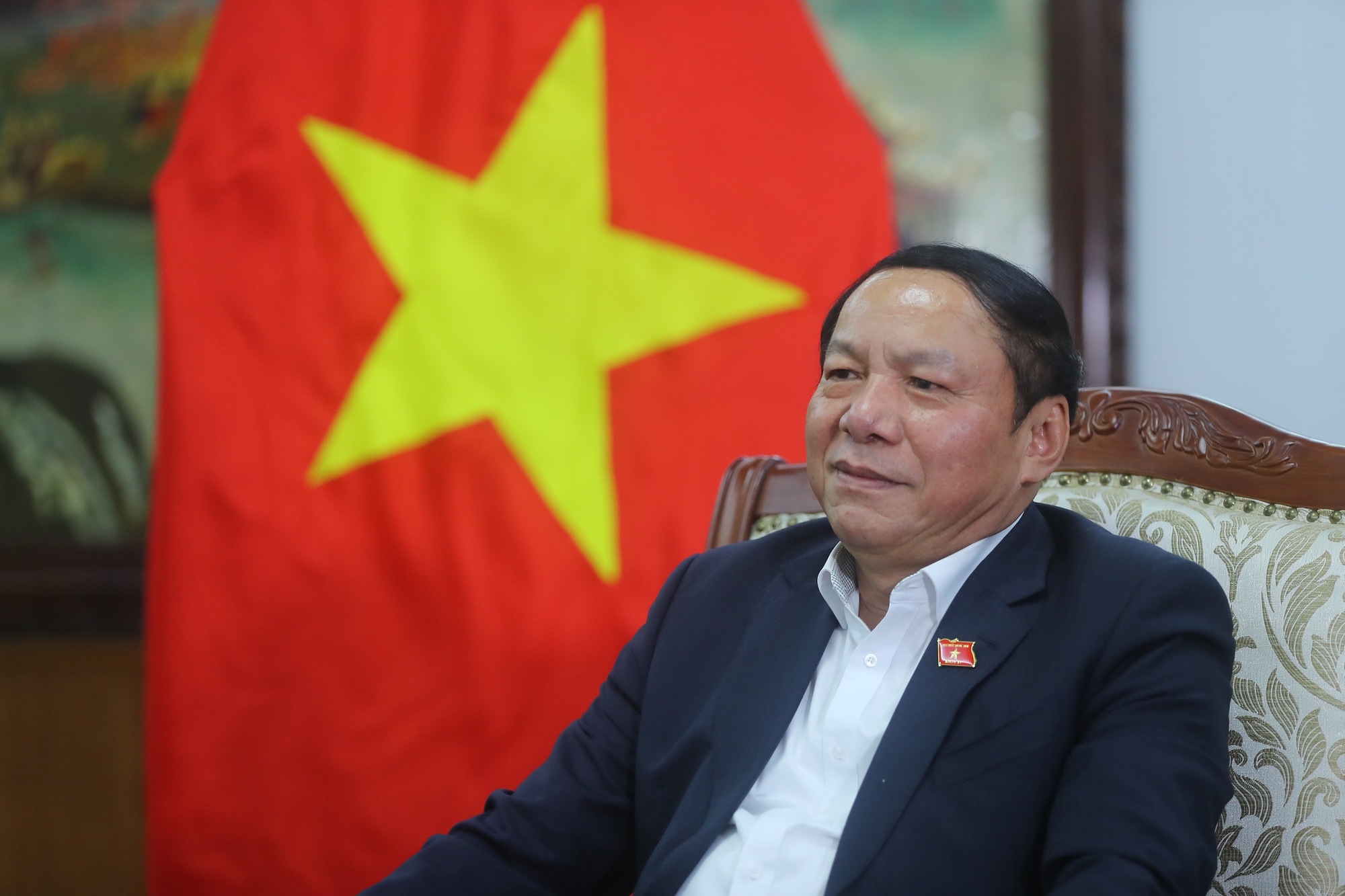 Bộ trưởng Nguyễn Văn Hùng: 