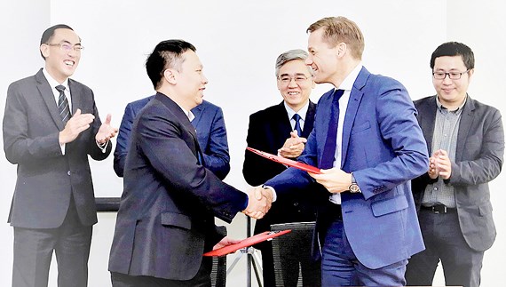  Tăng cường năng lực an ninh mạng