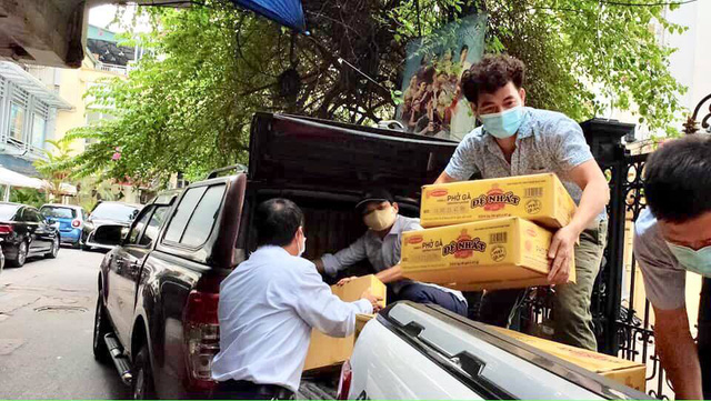 Nhà hát Kịch Việt Nam hỗ trợ tâm dịch Bắc Giang