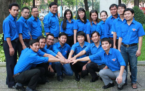 Thu hút và tạo nguồn cán bộ từ sinh viên tốt nghiệp xuất sắc, cán bộ khoa học trẻ
